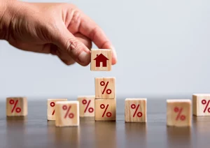 Lire la suite à propos de l’article Taux d’emprunt immobilier à Saint-Malo en 2025 : quel impact sur vos projets d’achat ou d’investissement ?